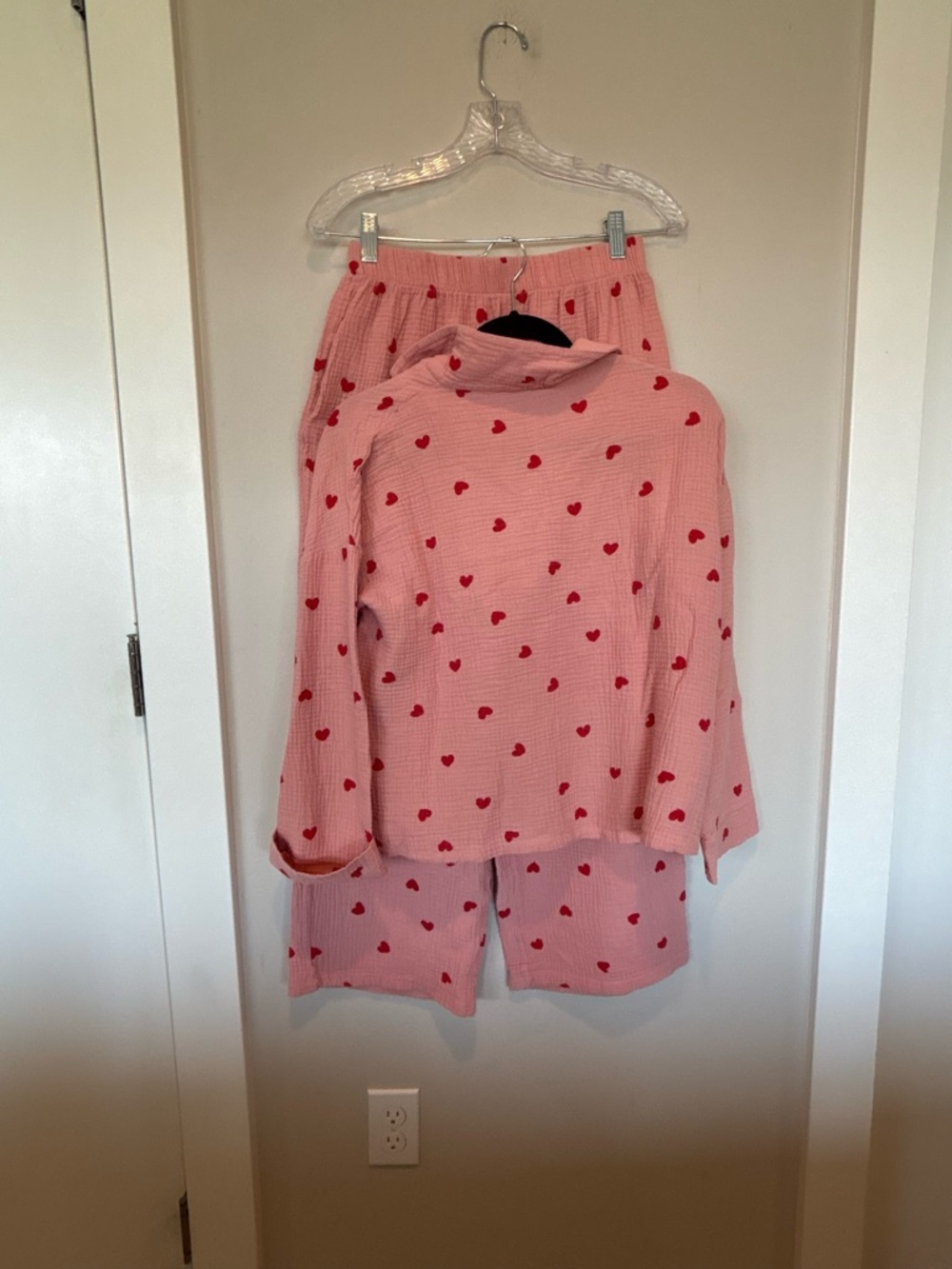 Anna-Kaci Women's Pink Heart-Print Two-Piece Pajama Set - Picture 3 of 4